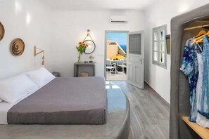 Superior Villa | 1 bedroom, premium bedding, in-room safe, blackout curtains - Aetheria Villas (Santorini)