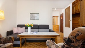 Living room - Apartment Arabska Warsaw by Renters (Warsaw)