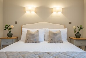 3 chambres, fer et planche à repasser, lit parapluie, Wi-Fi