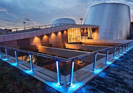 Exterior. Ω Lucid StayΩ By Olympic Stadium,Botanical Garden