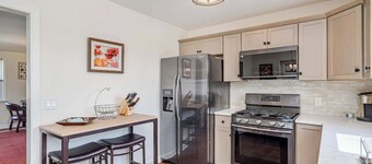 Flex Comfort Apts of Westchester #2