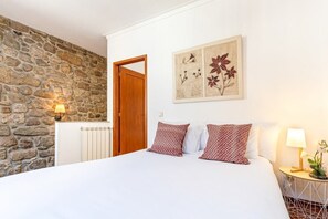 Unclassified image, 5 of 6, button - Casa da Sé Historic Center by Sé Apartments (Braga)