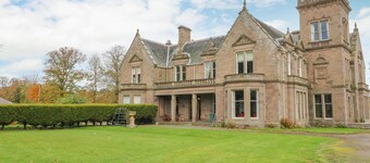 วูดไซด์เฮาส์