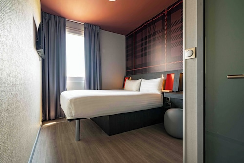 easyHotel Paris Charles de Gaulle