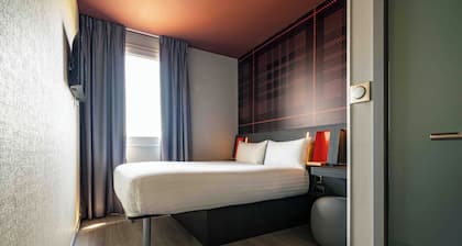 easyHotel Paris Charles de Gaulle