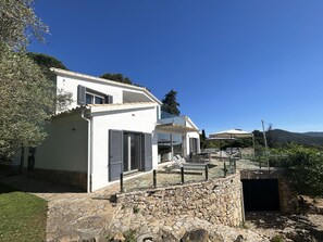 Exterior - Holiday rental villa with swimming pool in Begur, Casa de Campo (Begur)