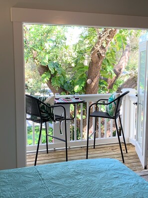 1 多间卧室、WiFi