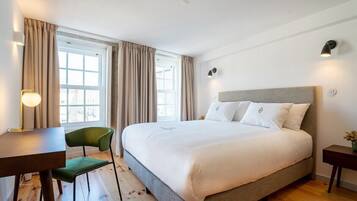 1 bedroom, iron/ironing board, Internet, bed sheets