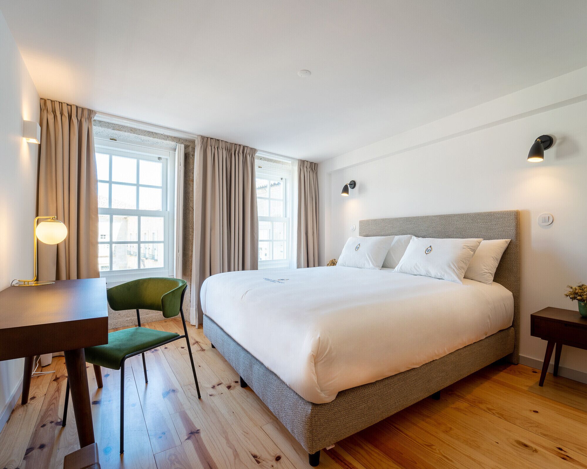 1 slaapkamer, een strijkplank/strijkijzer, gratis wifi, beddengoed