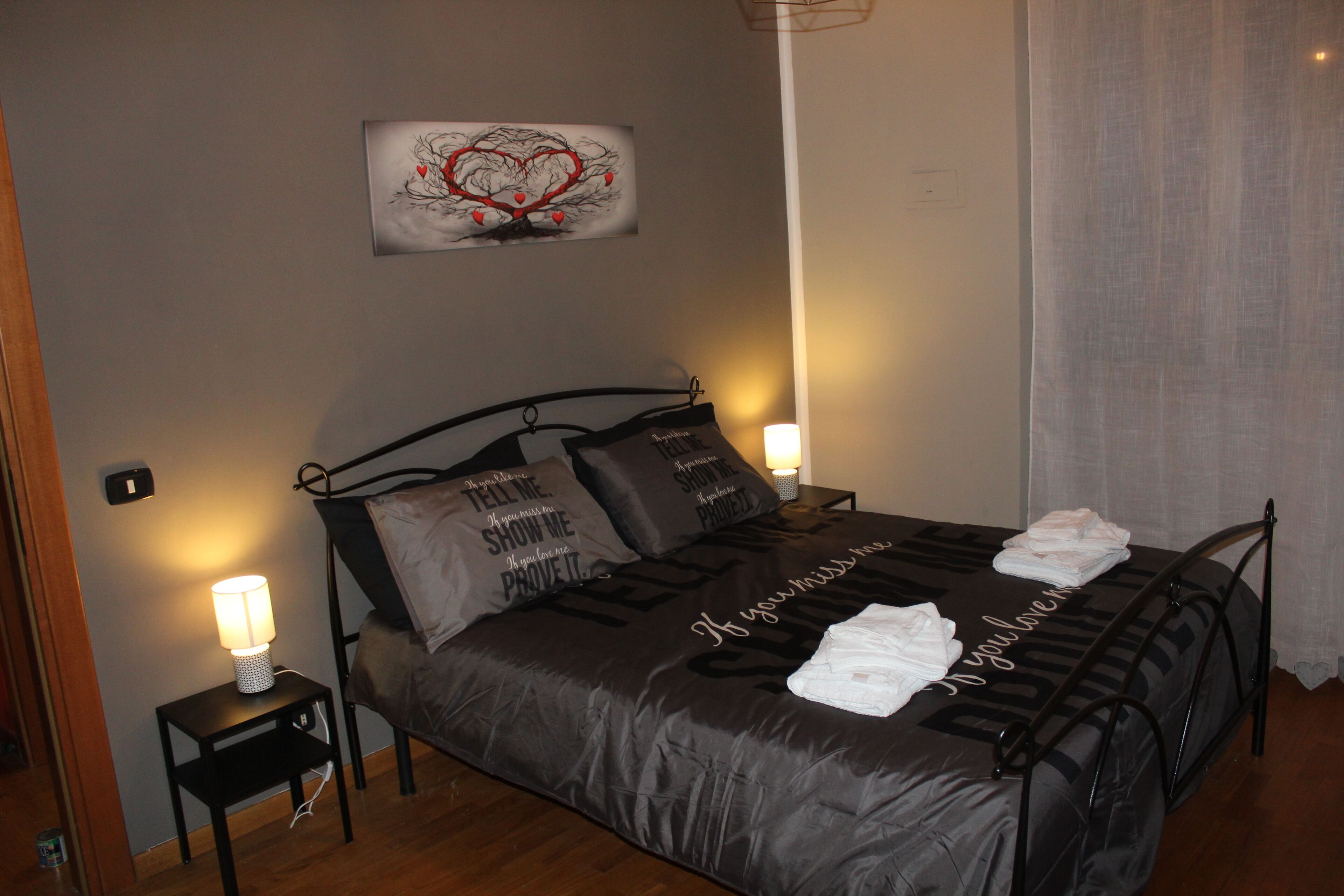 1 bedroom, in-room safe, desk, free WiFi