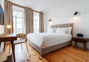 1 habitación, tabla de planchar con plancha, wifi gratis y ropa de cama