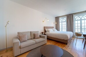 1 bedroom, iron/ironing board, Internet, bed sheets