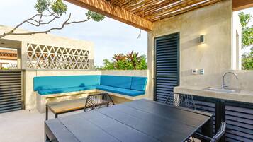 Deluxe Condo, 1 Bedroom, Balcony | Terrace/patio