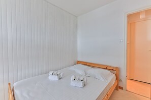 1 habitación y ropa de cama 