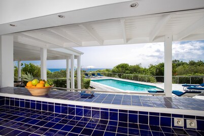 Beautiful villa next to La Samanna