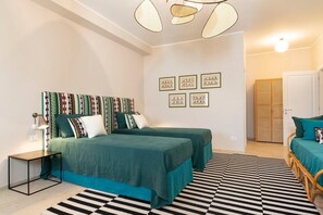 4 soverom, strykejern/-brett, wi-fi og sengetøy