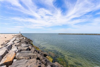 Walk to Breakwater Beach in Heart of Wine Country