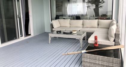 Oceanfront Bluff Home - Whale Watching, Redwoods, Wood Stove & Pet Friendly