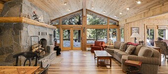 Deerpath Hideaway - Roomy Northstar Home with Private Hot Tub, Pool Table, and Amenity Access