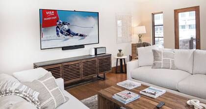 Charlie Rentz: Ski-In/Out in Heart of Beaver Creek, Ice Rink Views, Walk Everywhere