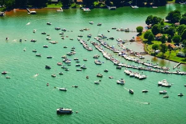 Marina/club náutico