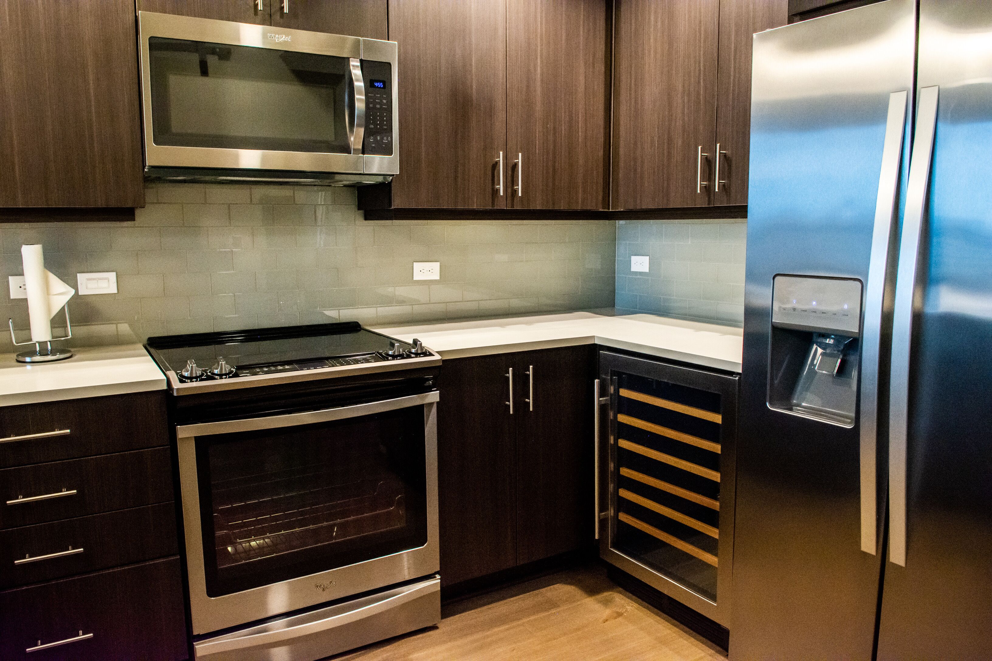 **PENTHOUSE** VICTORY PARK!! Downtown Dallas** Katy Trl  **Walk to MAVS Game**