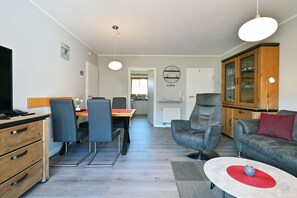 Imagen sin descripción, 3 de 37, botón