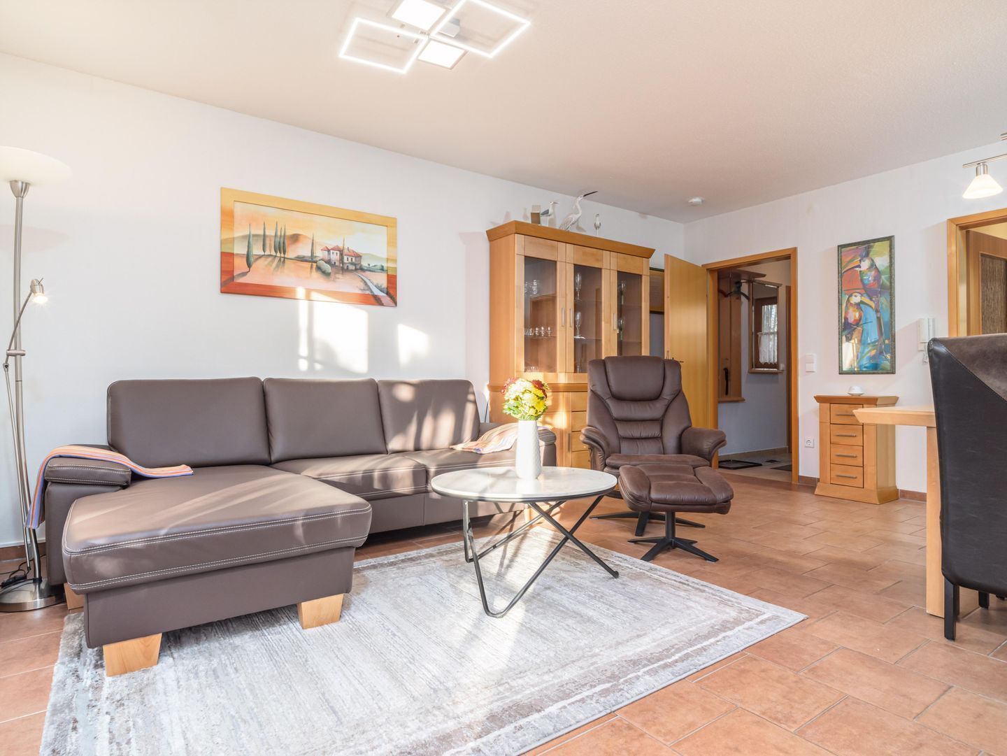 TV, DVD player, table tennis, stereo