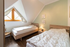 Uklassifisert bilde, 2 av 42, knapp