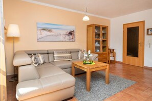 Televisión, tenis de mesa y estéreo 