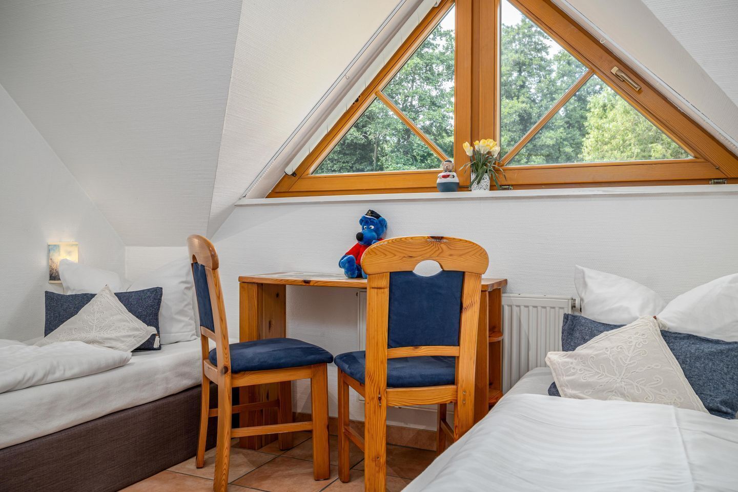 3 bedrooms, desk, iron/ironing board, WiFi