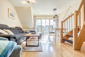 Televisión, tenis de mesa y estéreo 