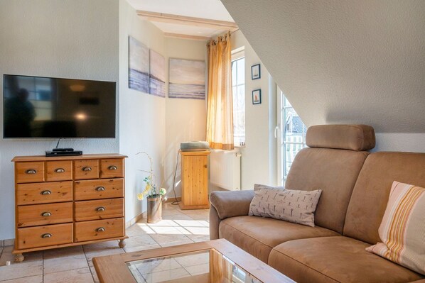 TV, DVD player, stereo - Grode Stuw - Beautiful apartment close to the center for 2 persons! (Zingst)