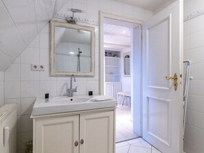 風筒、提供毛巾