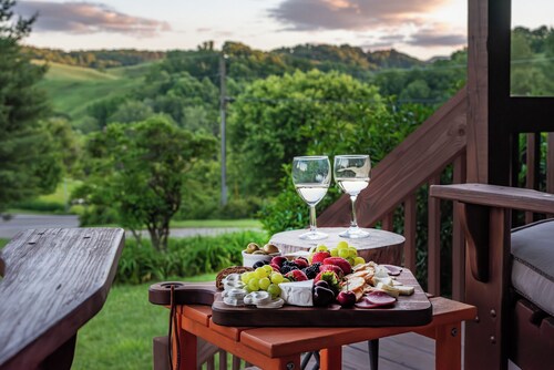 Pet Friendly NC Cabin with Beautiful Views and Hot Tub near West Jefferson.