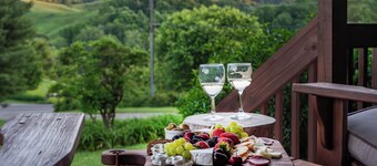 Pet Friendly NC Cabin with Beautiful Views and Hot Tub near West Jefferson.