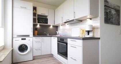 Family and dog-friendly vacation apartment with terrace near the beach -