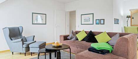 Tv, dvd-spelare och en stereo