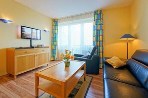 Fernseher, Stereoanlage