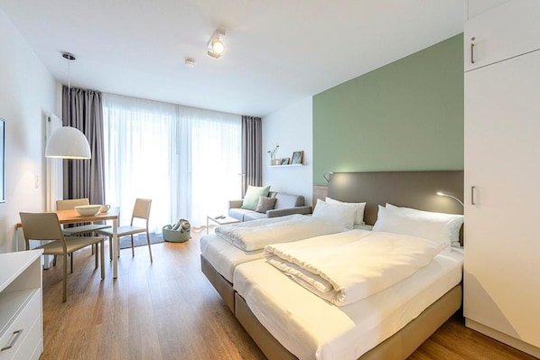 1 slaapkamer, een kluis op de kamer, wifi