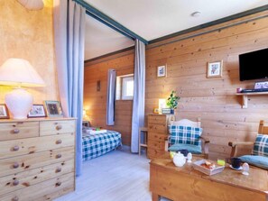 1 chambre, fer et planche à repasser, Wi-Fi