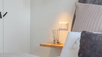 1 chambre, coffres-forts dans les chambres, fer et planche Ă repasser