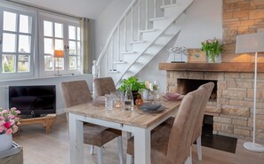 Unclassified image, 3 of 24, button - Birdie - Ein Traumhaftes Nest für Ihren Urlaub - Birdie im Malerischen Keitum (Sylt-Ost)