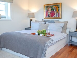 2 bedrooms, in-room safe, desk, iron/ironing board - Haus Traumzeit - Our vacation home Traumzeit is comfortable and modern (Wenningstedt-Braderup (Sylt))