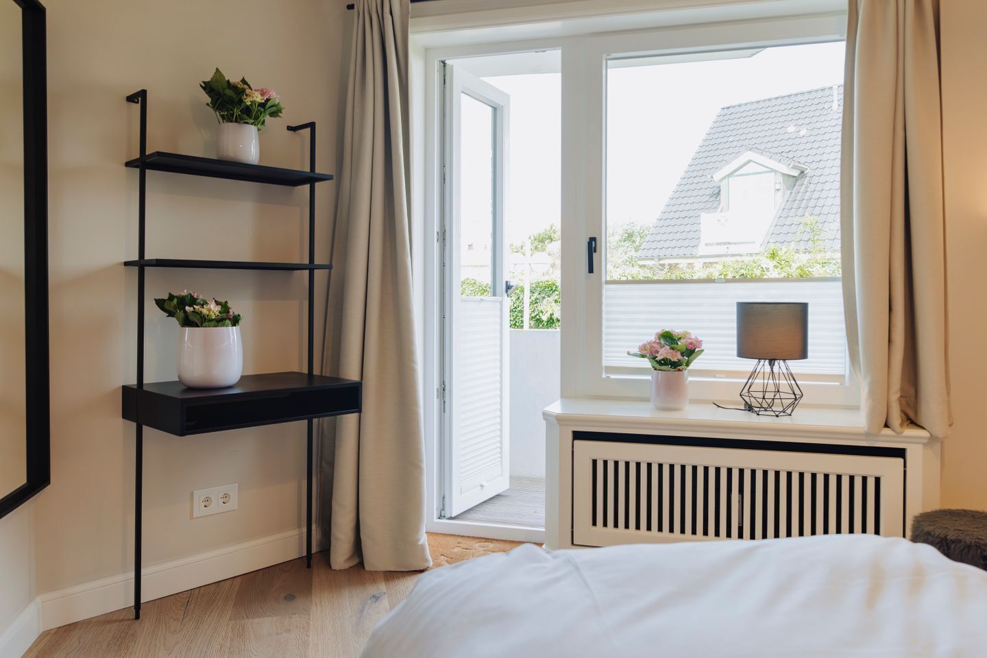 2 bedrooms, in-room safe, iron/ironing board, WiFi