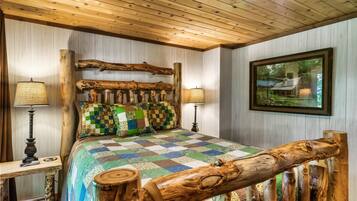 3 soverom, skrivebord, wi-fi (inkludert) og sengetøy