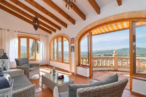 Interior - Beautiful and comfortable villa in Javea, Costa Blanca, Spain  with private pool for 4 persons (Javea)