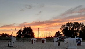 Tæt på stranden