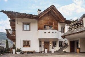 Exterior - Holiday Apartment 'Riegelehof 3' with Balcony, Garden & Wi-Fi (Lajen)