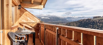 Apartment 'Kehrerhof - Panorama' with Mountain View, Balcony & Wi-Fi
